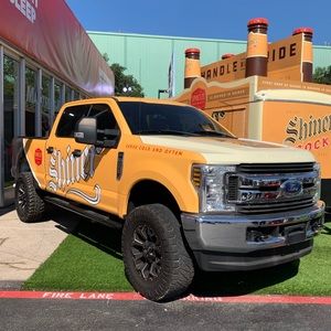 Meet your Posher, Walker